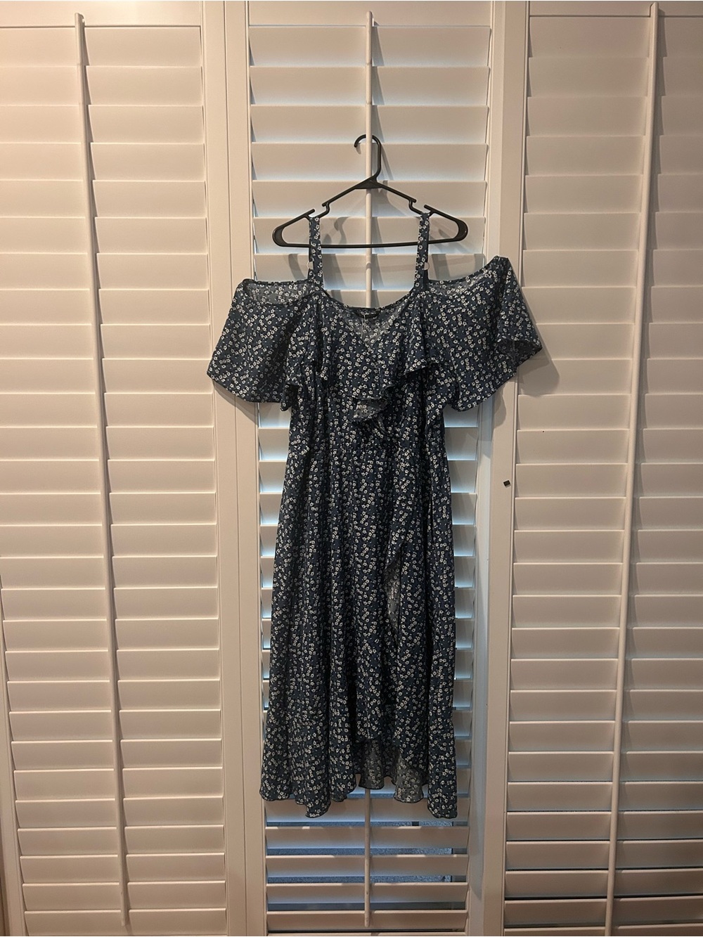 BloomChic Navy Blue Floral Off-Shoulder Midi Dress